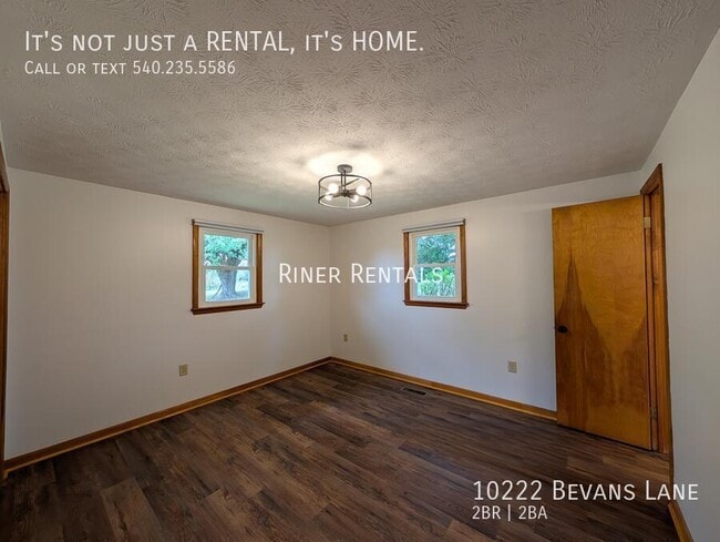 Building Photo - 10222 Bevans Ln