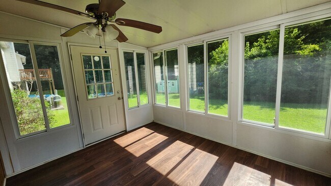 Building Photo - 3049 Winding Grove Dr