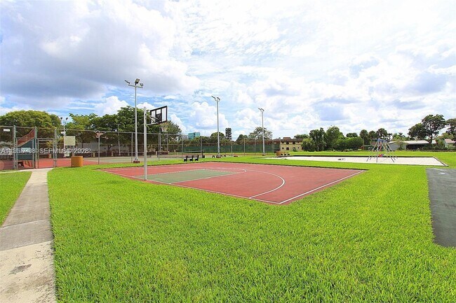 Building Photo - 7900 Camino Cir