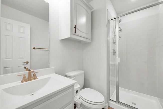 Building Photo - 12840 Platt Dr