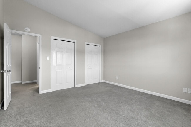 Building Photo - 18 Harbour Walk Townhouses