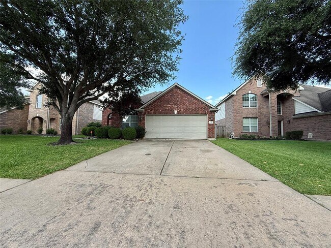 Building Photo - 11530 Columbia Pines Ln