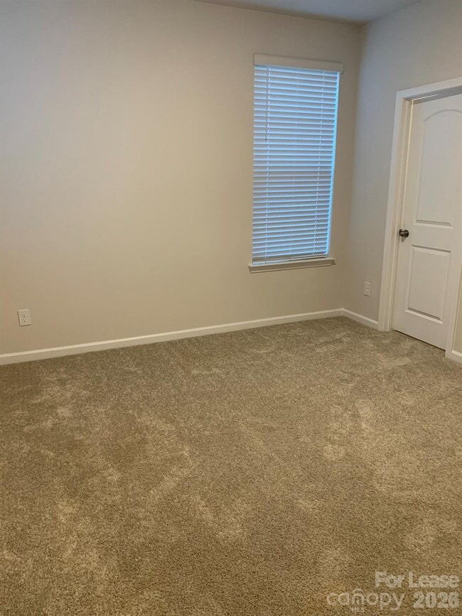 Building Photo - 12031 Remarque Rd