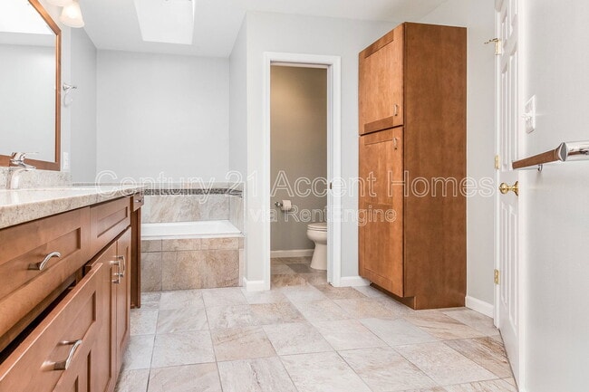 Building Photo - 7224 Vistas Ln