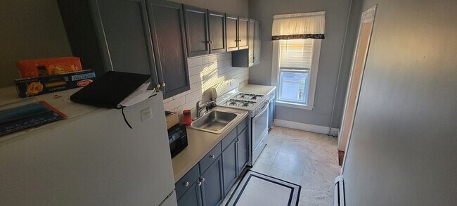 Primary Photo - 68 Stanton St