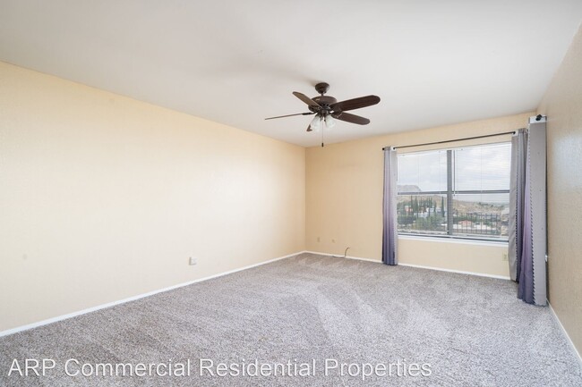 Building Photo - 2 br, 2 bath House - 3229 High Point