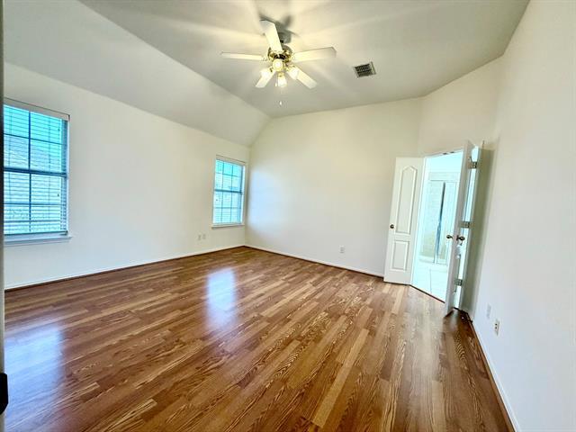 Building Photo - 516 Hawken Dr