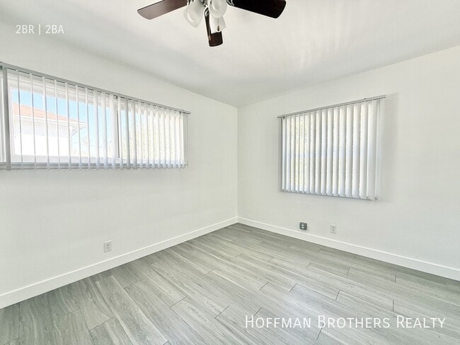 Building Photo - 5318 Radford Ave