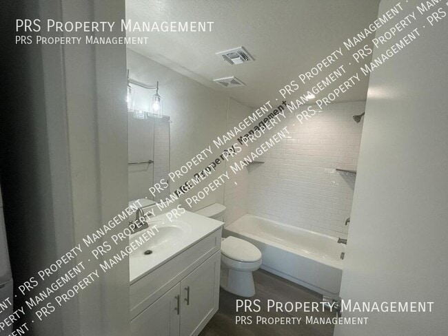 Building Photo - 4901 S Calle Los Cerros Dr