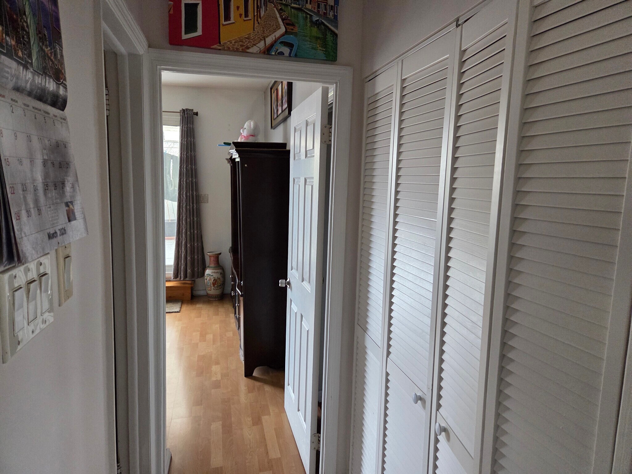 Building Photo - 4634 Beach 46th St