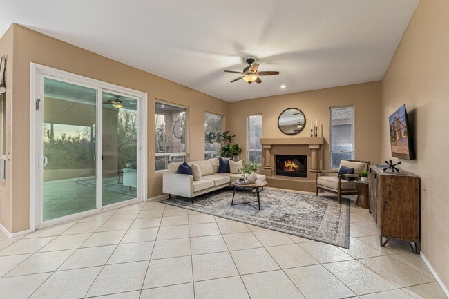 Building Photo - 4843 E Windstone Trl