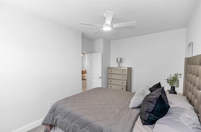 Building Photo - 16750 Abbey Hill Ct