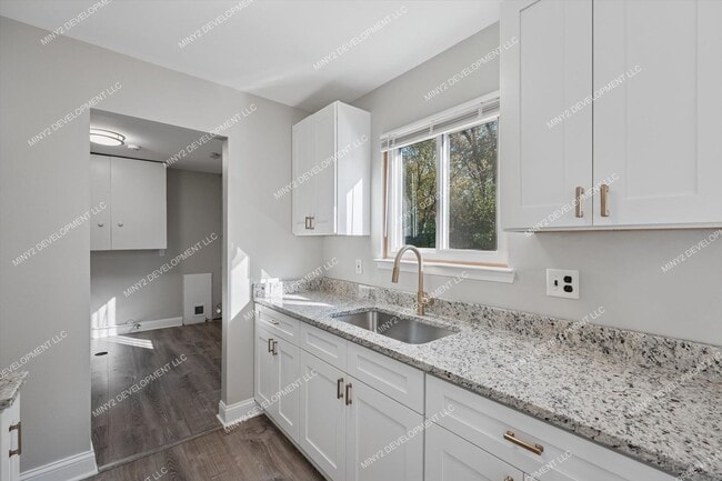 Building Photo - 8033 Studebaker Ave