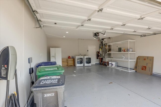 Building Photo - 2916 Biddleford Dr