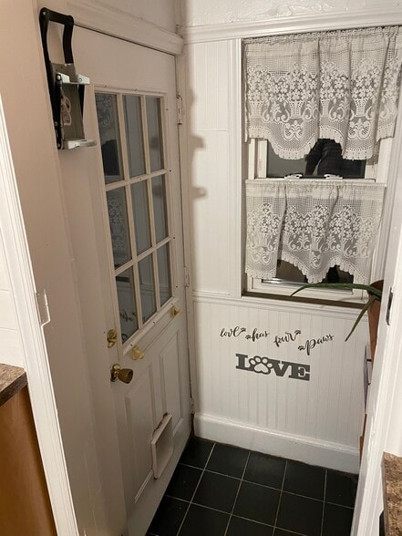 Kitchen door to Outside - 358 Prospect Ave