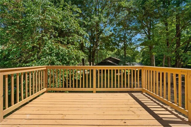 Building Photo - 4050 Daron Ct