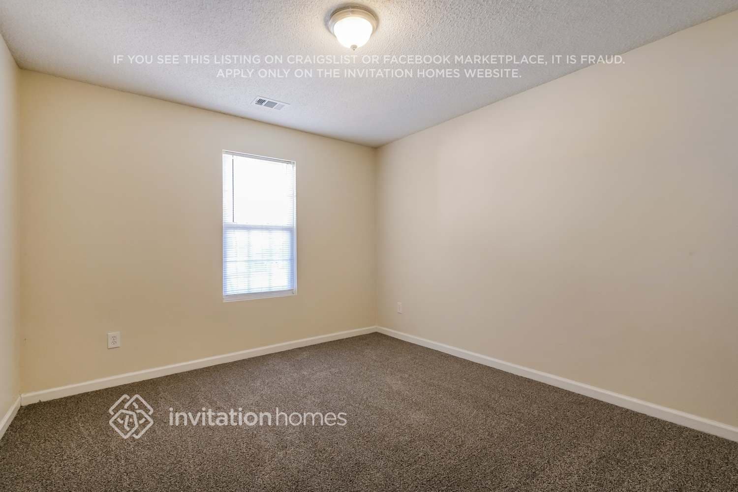 Building Photo - 211 Ashland Creek Ct