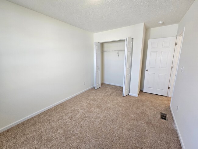 Building Photo - 5321 Karst Cir