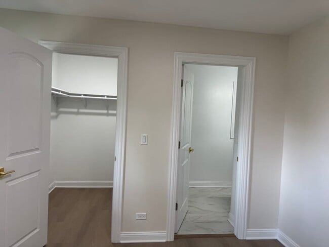 Building Photo - 434 Galahad Rd