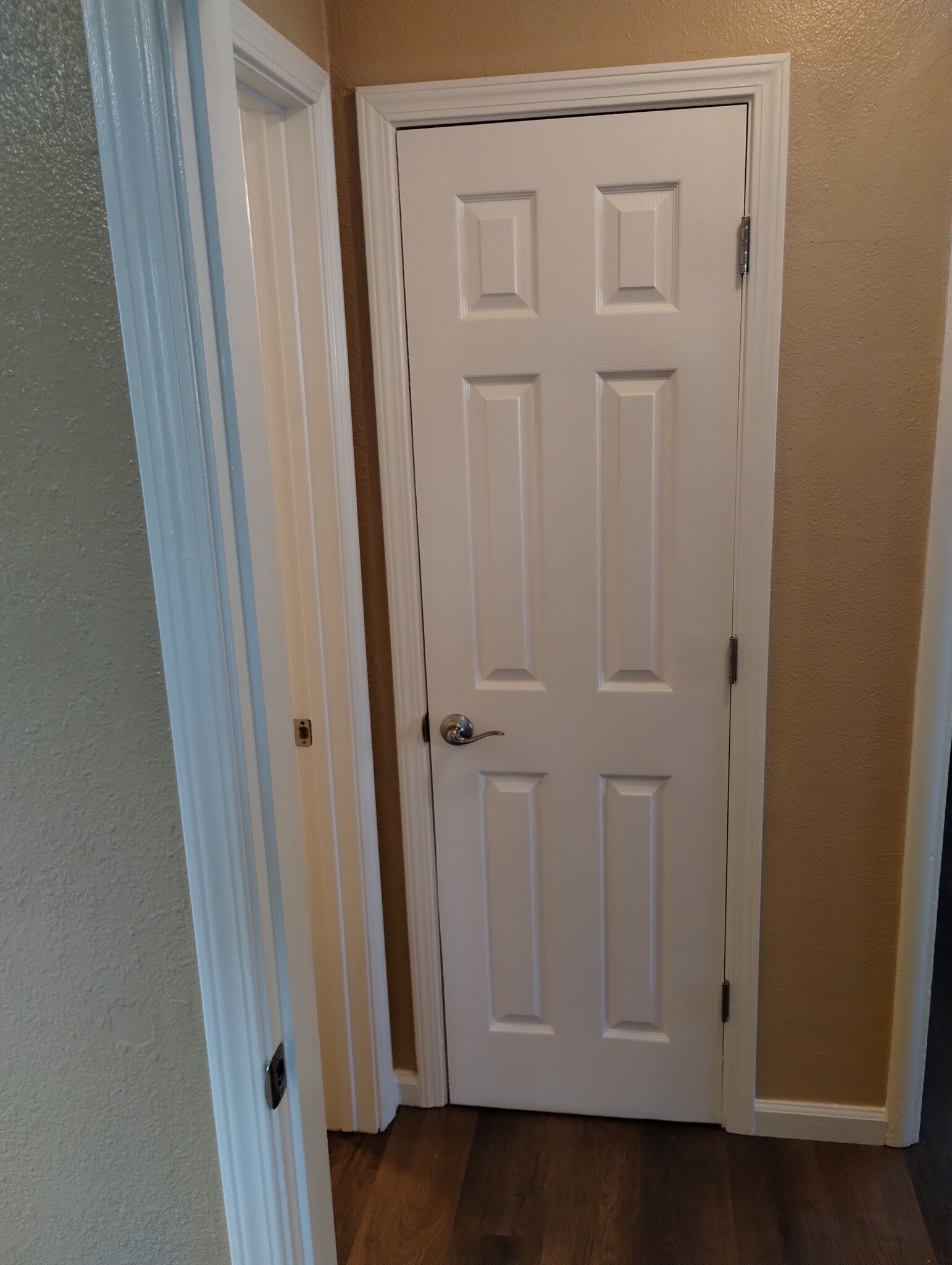 Building Photo - 1756 South Ave