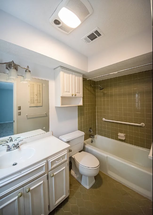 Building Photo - 3322 Shirehill Ln