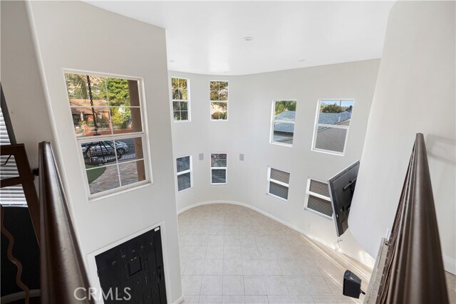 Building Photo - 10164 Elkwood St