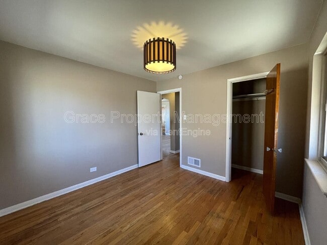 Building Photo - 2955 N Quebec St