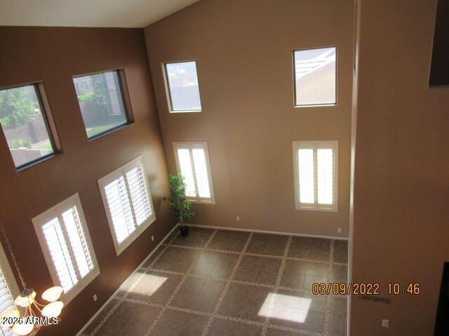 Building Photo - 3928 E Parkview Dr