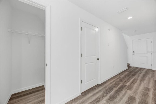 Building Photo - 1009 SPOTTED EGRET Loop