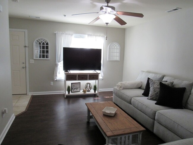 Building Photo - Welcome to Greenford Place!