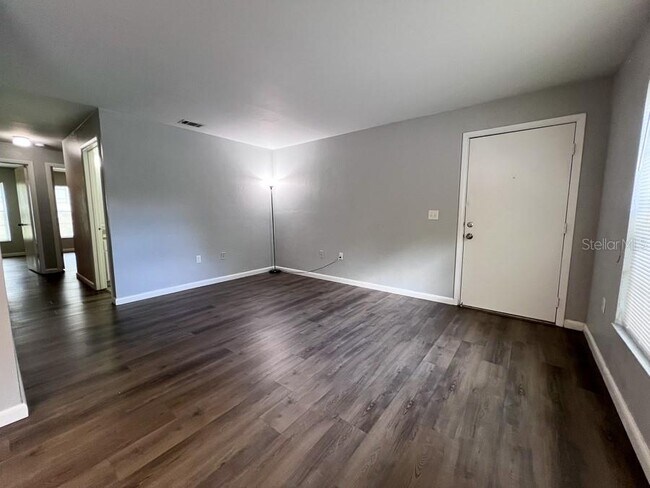 Building Photo - 2232 SW 39 Dr