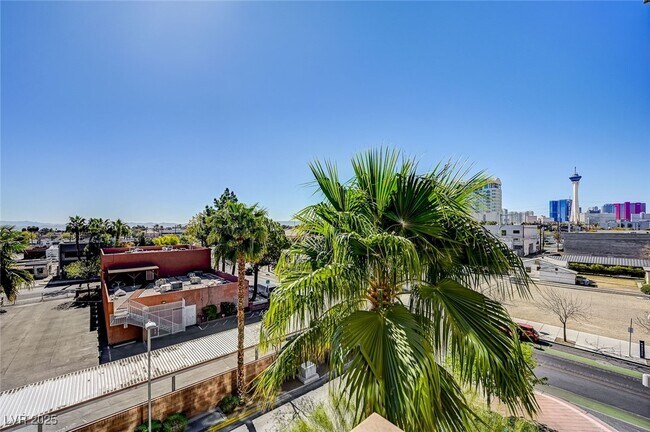 Building Photo - 353 E Bonneville Ave