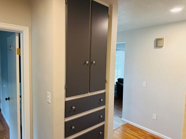 Building Photo - BRAND NEW REMODEL