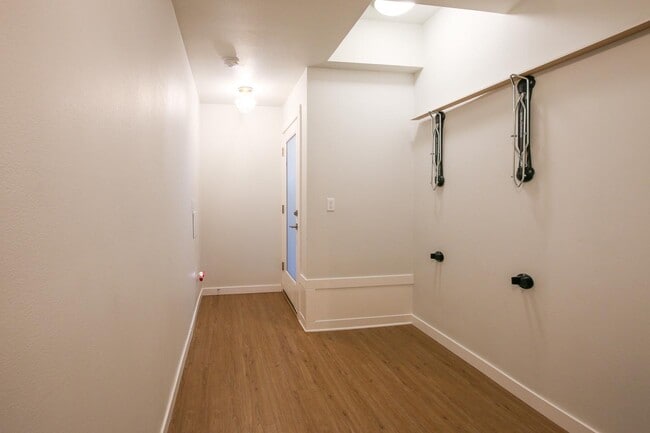 Building Photo - 2618 SE 51st Ave