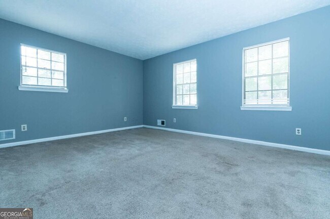 Building Photo - 2275 Camden Ct