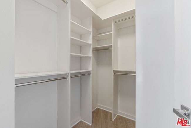 Building Photo - 12860 S Seaglass Cir