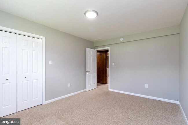 Building Photo - 5084 Sands Rd