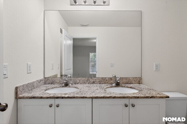 Building Photo - 18118 Sullivan Ave