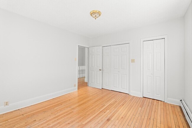 Building Photo - 43 Sargent Ave
