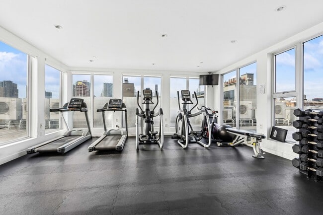 Building Photo - 11-35-35 45th Ave