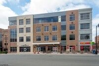 Building Photo - 46 E Main St