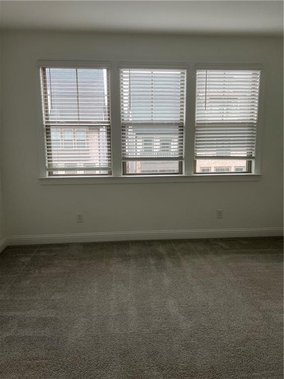 Building Photo - 2426 Figaro Dr