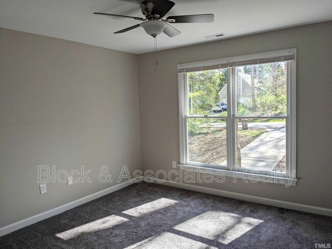 Building Photo - 143 Brannigan Pl