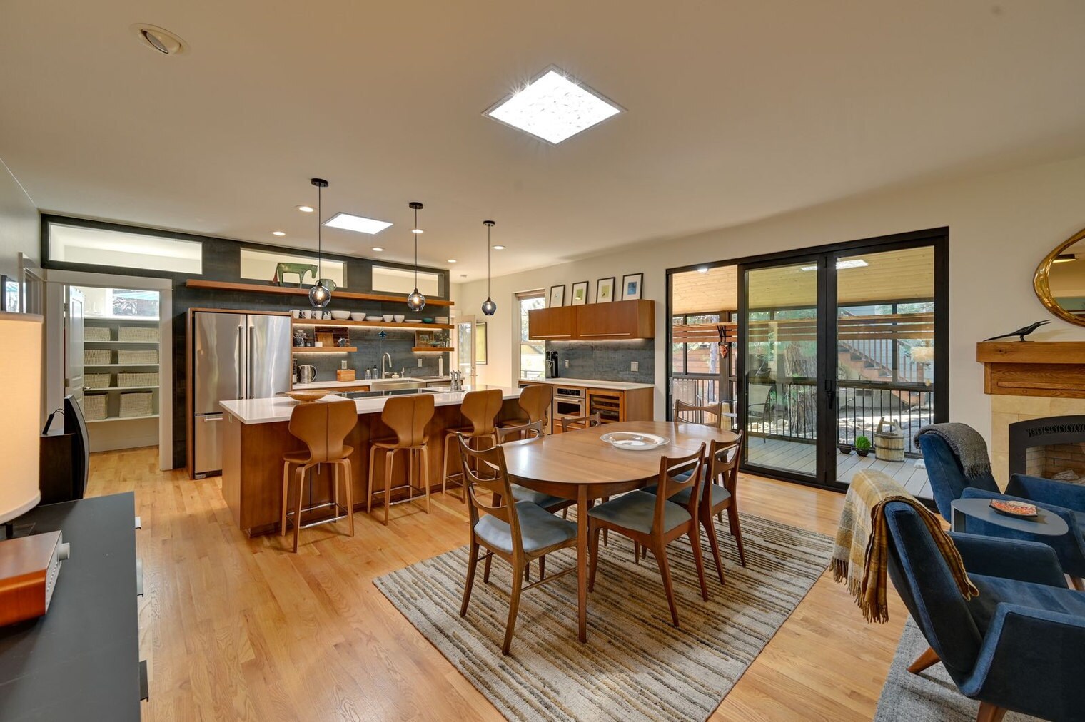 Building Photo - 2237 NW Torrey Pines Dr
