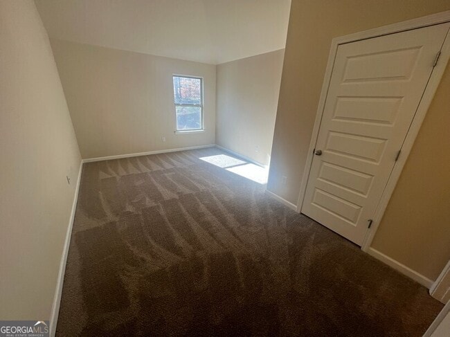 Building Photo - 130 Silver Peak Dr