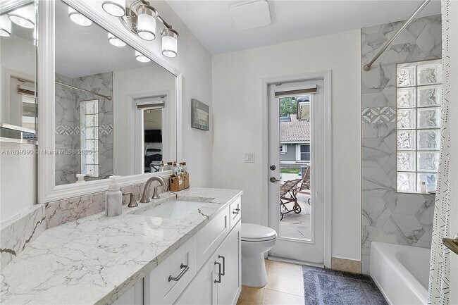 Building Photo - 5925 NW 97th Dr
