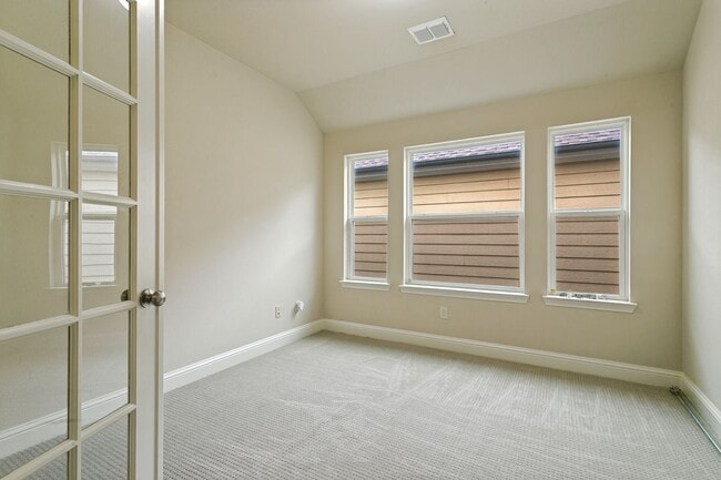 Building Photo - Live in the Heart of Old Town Coppell | Modern 3-Bedroom Home Across from the Farmers Market & Sp...