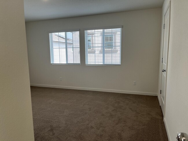 Building Photo - 3093 Pruett Dr