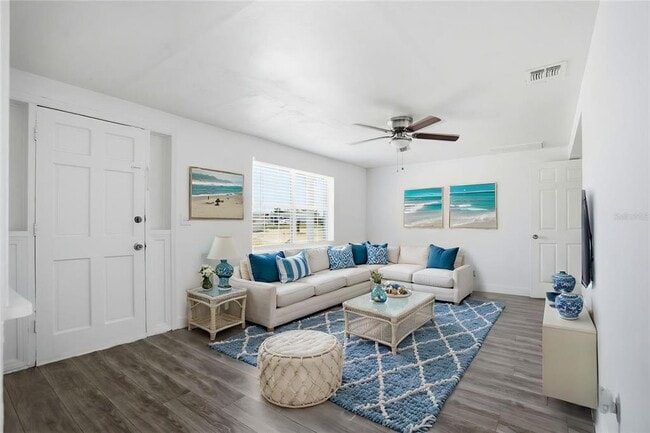 Building Photo - 3301 Rosefield Dr