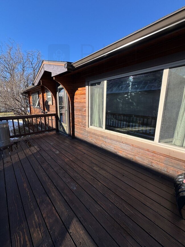 Building Photo - Cozy 2 bed/ 1 bath- Dog Friendly House